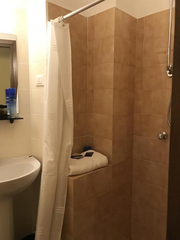 Albergo Meuble Olivi Toscolano Maderno Luaran gambar